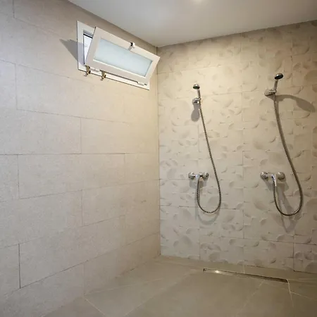 Deluxe Canteras - By Gestion Vacacional Canarias * لاس بالماس دي غران كاناريا